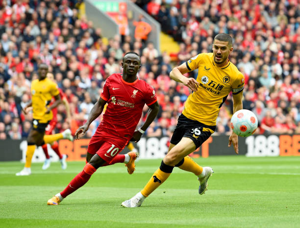 更要看到他 更要看到他