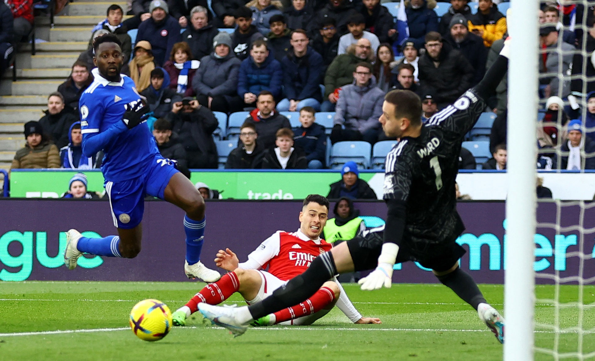 曾效力于毕 曾效力于毕